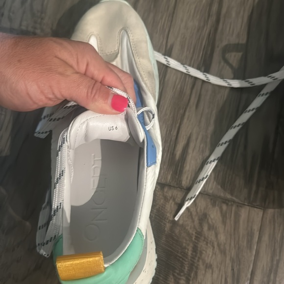 Oncept size 6 worn twice - Picture 5 of 5